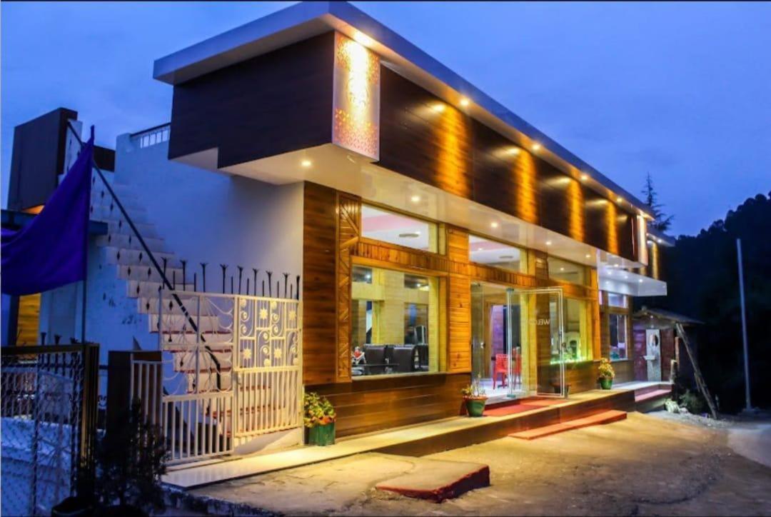 Apple Garden Cottages And Restaurant ダノルティ エクステリア 写真
